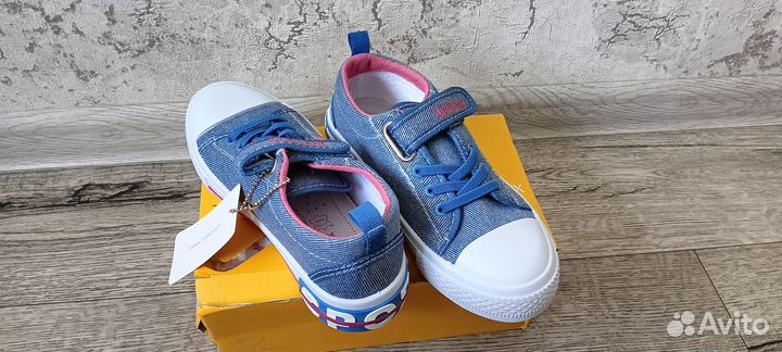 Кеды для девочки