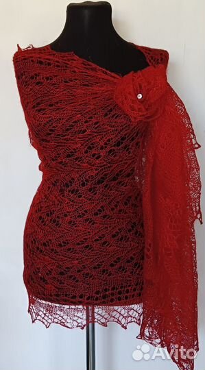 Пуховые изделия. Палантин