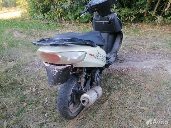 Скутер avangerr