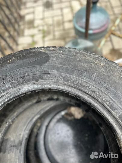 Nokian Tyres WR 235/70 R16 105H