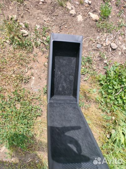 Подлокотник renault kaptur