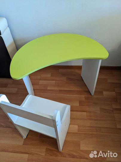 Детский стол и стул