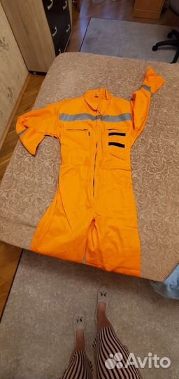 Спецодежда. Комбинезон мужской (роба)