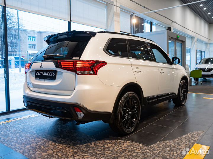 Mitsubishi Outlander 2.4 CVT, 2022