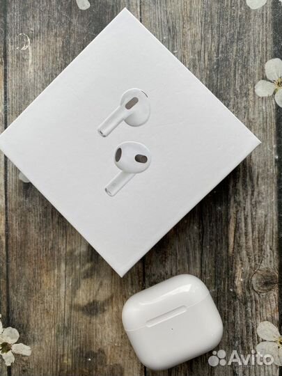 Беспроводные наушники Айр подс 3 серии