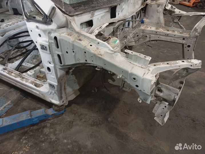 Лонжерон передний правый Nissan Tiida (C11)