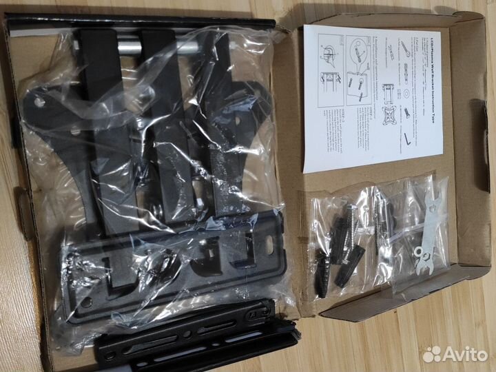 Кронштейн для телевизора поворотный новый