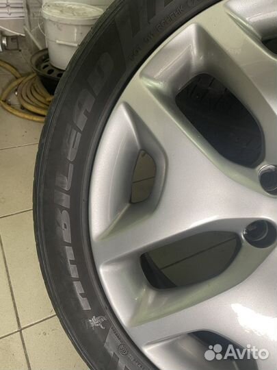 Habilead HF330 245/45 R19