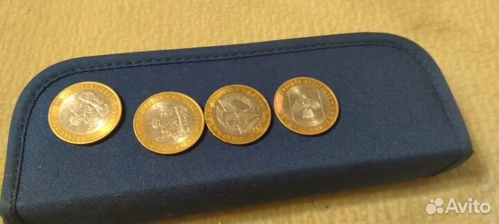 Юбилейные монеты 10 рублей биметалл