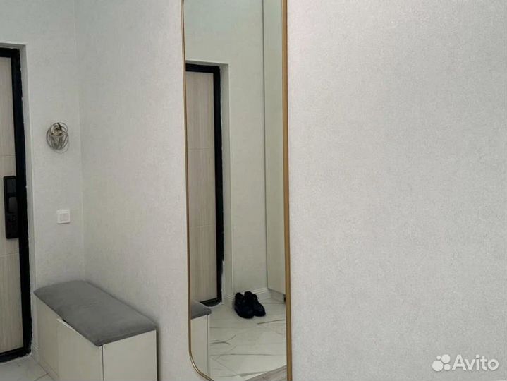 Зеркало прямоугольное в еврорамке