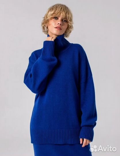 Свитер женский