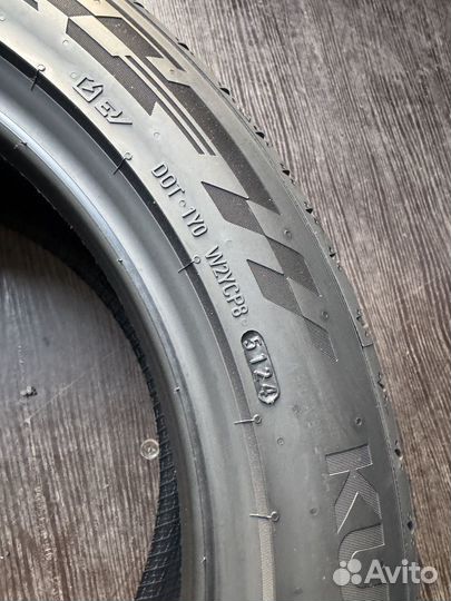 Kumho Ecsta Sport PS72 245/45 R18 100Y