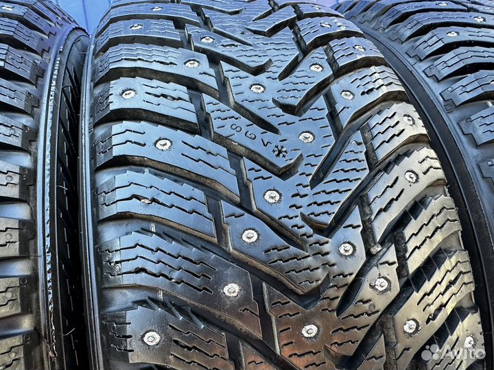 Nokian Tyres Hakkapeliitta 8 205/55 R16