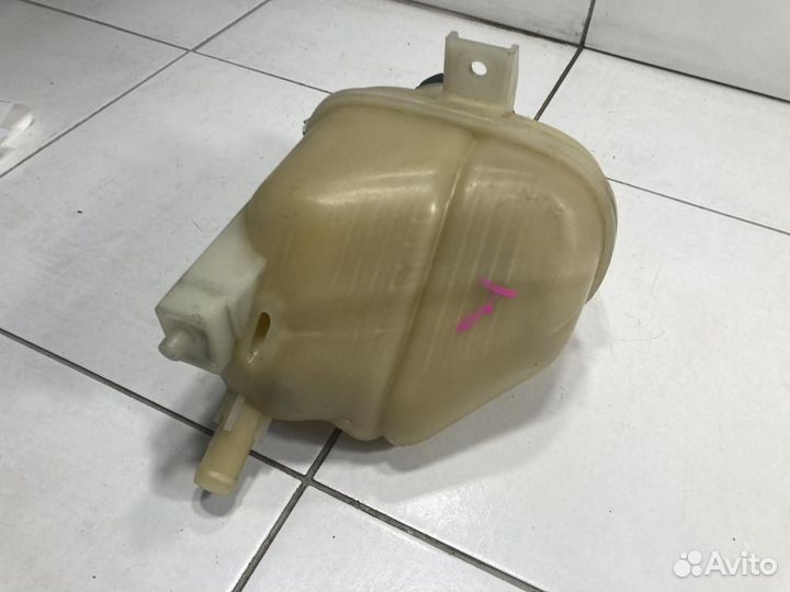 Бачок расширительный Infiniti Q50 V37