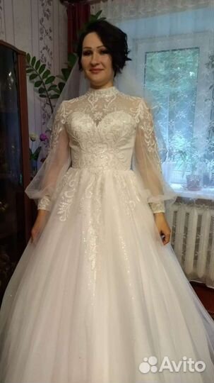 Свадебное платье