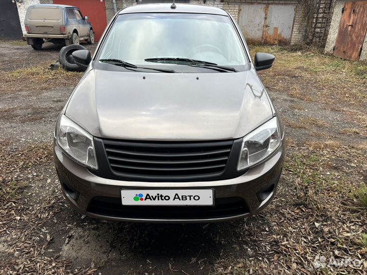 LADA Granta 1.6 МТ, 2018, 122 000 км