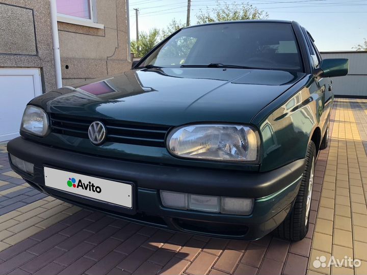 Volkswagen Vento 1.8 AT, 1996, 250 000 км