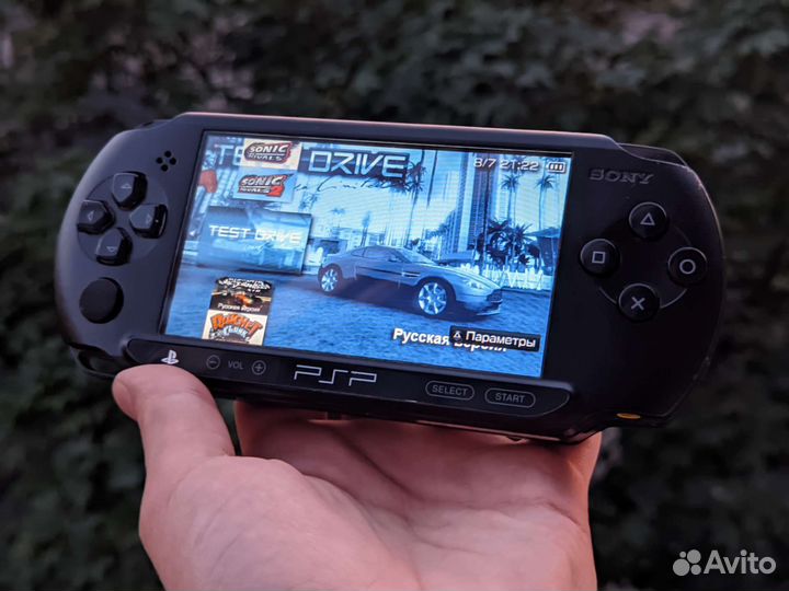 PSP E1008 32gb 47 игр