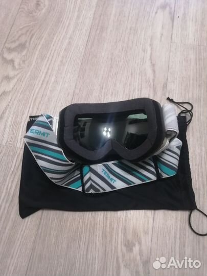 Шлем с очками горнолыжный