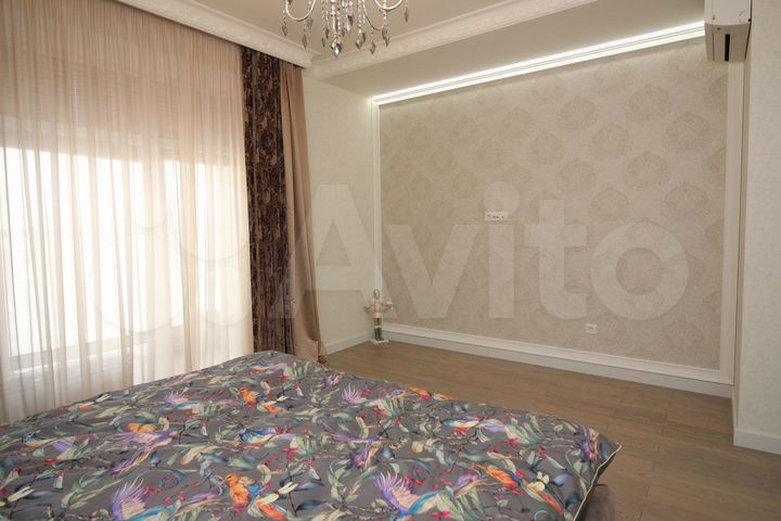 3-к. квартира, 110 м², 3/6 эт.