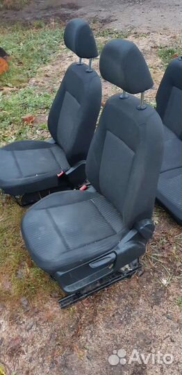 Сиденья комплект Volkswagen Polo Салон