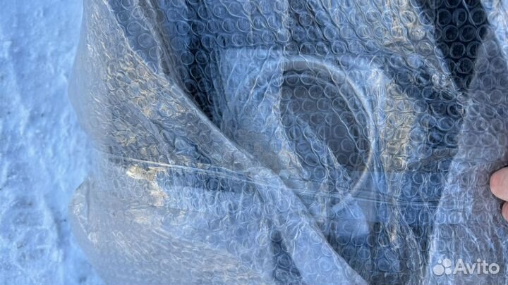 Продам бампера Т.Л.К. 200