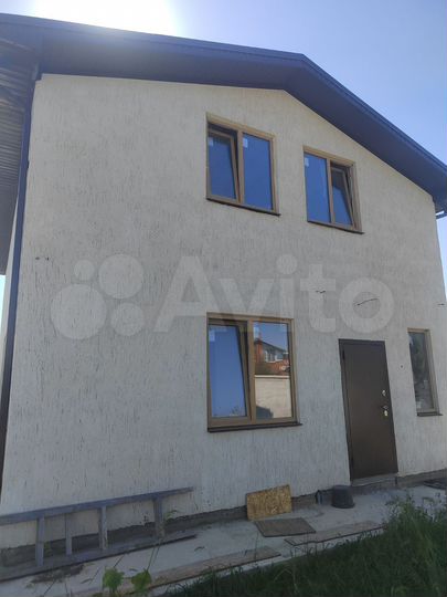 Дом 130 м² на участке 4 сот.