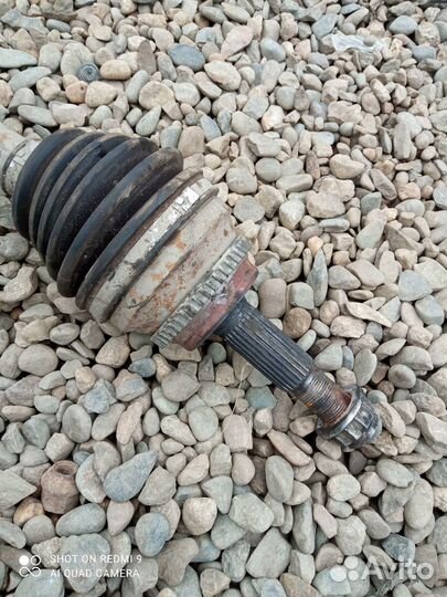 Правый привод Toyota Noah r60