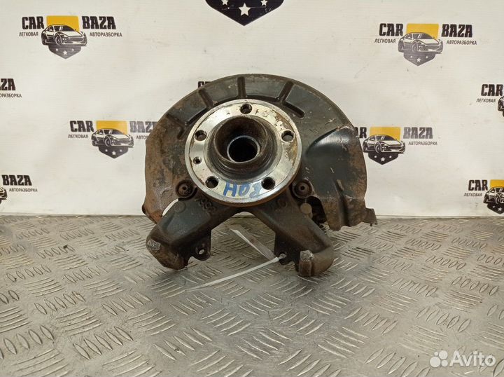 Кулак поворотный передний правый R