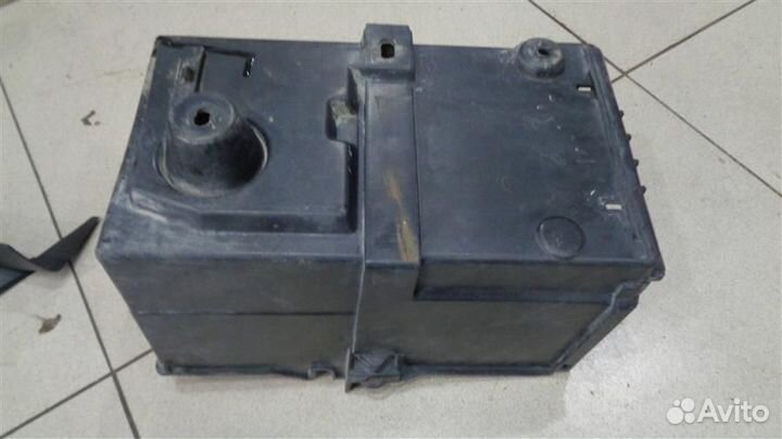 Корпус подставка аккумулятора Ford Focus 3 2011-2