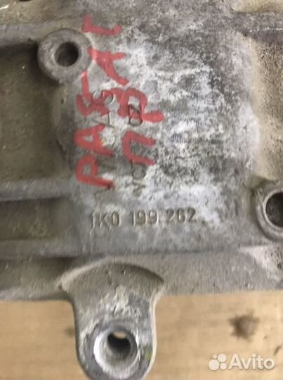 Volkswagen passat b7 подушка двигателя