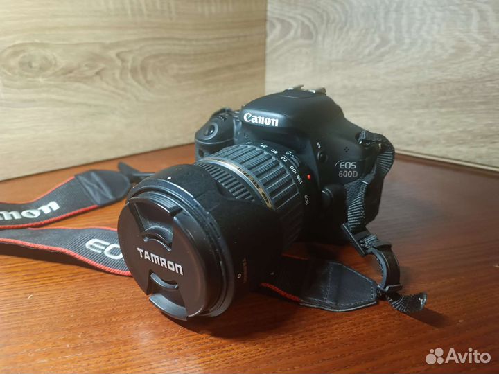 Зеркальный фотоаппарат canon 600d