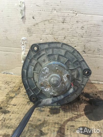 Мотор печки LADA Priora