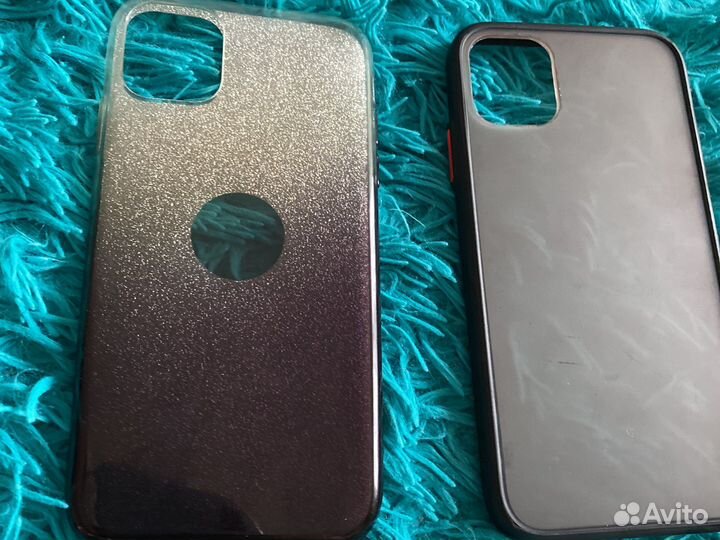 Чехлы на iPhone 11