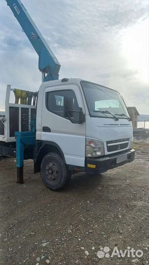 Mitsubishi Fuso Canter с КМУ, 2010
