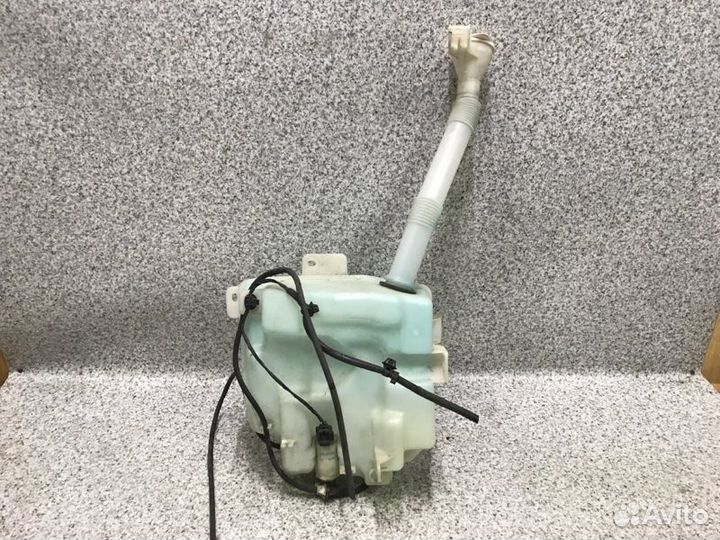 Бачок омывателя Mitsubishi Asx 2011