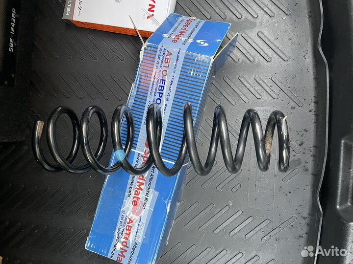 Передняя оригинальная пружина Mazda 6