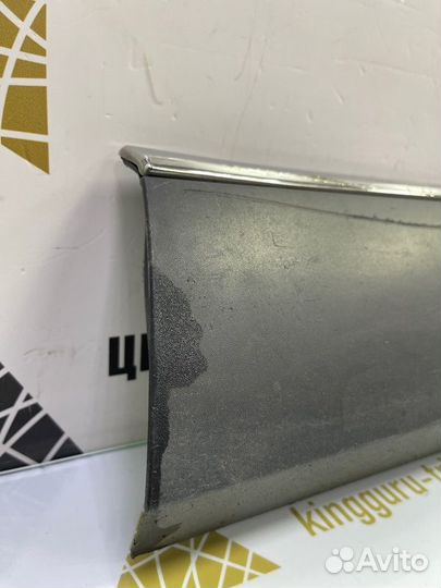 Молдинг двери передний правый Renault Arkana 1