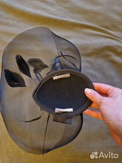 Шапочки с вуалью на голову и 2 веера