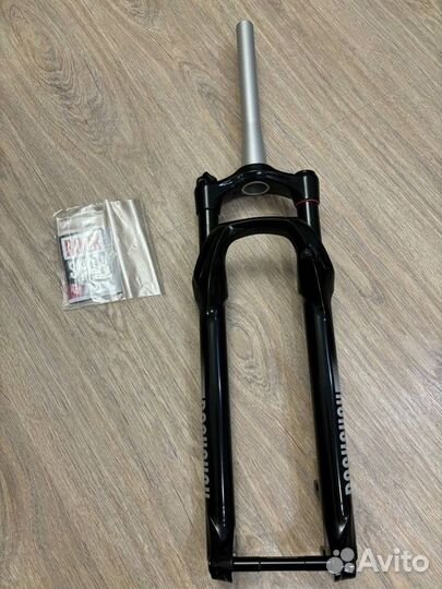 Новая вилка RockShox Judy gold