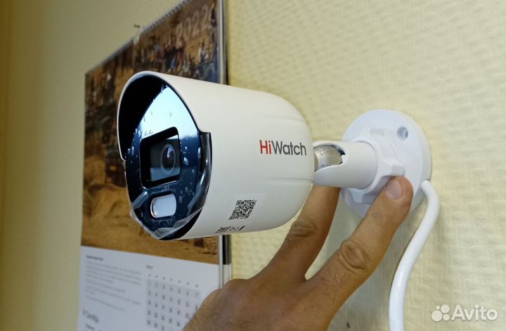 Камера IP 4Мп HiWatch DS-I450L(C) цветная ночью