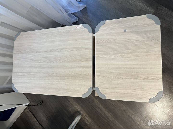 Растущая ортопедическая парта со стулом