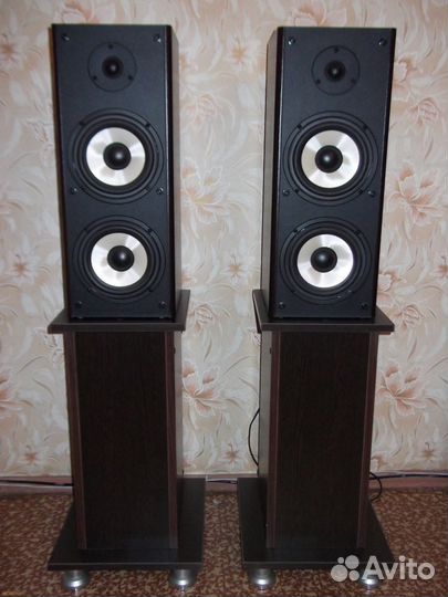 Активная напольная акустика