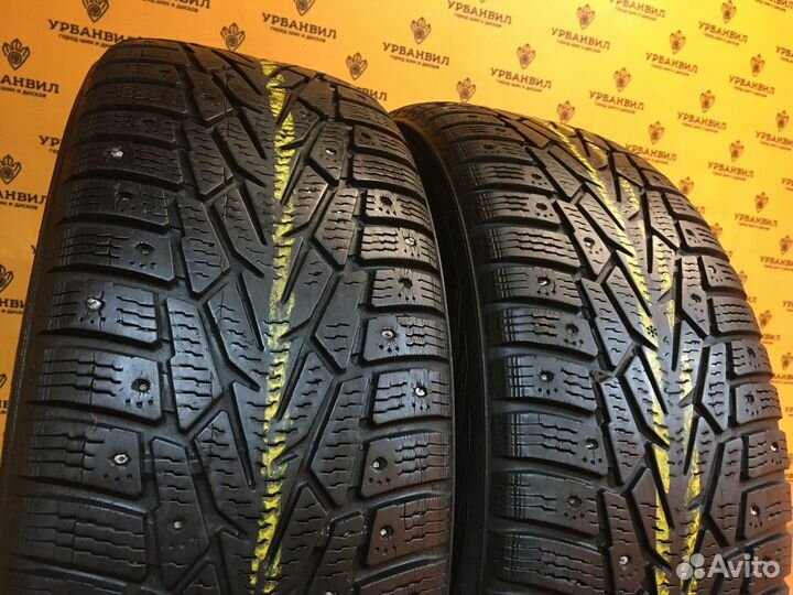 Nokian Tyres Hakkapeliitta 7 215/65 R16 102T