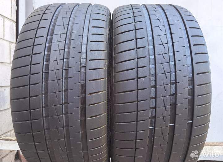 Vredestein Ultrac Vorti 245/35 R19
