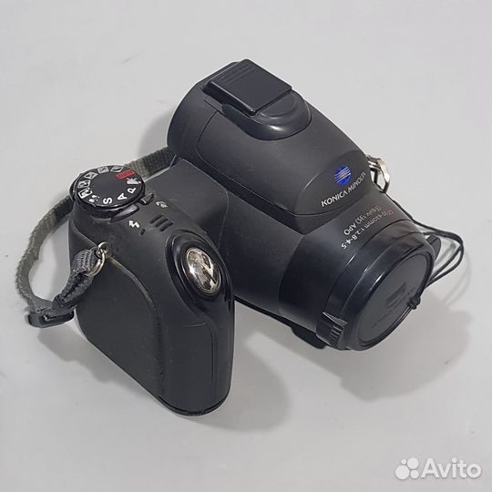 Цифровой фотоаппарат Konica Minolta Dimage Z3