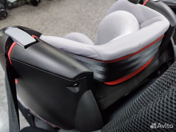 Автокресло maxi cosi tobi (9-18 кг) серый