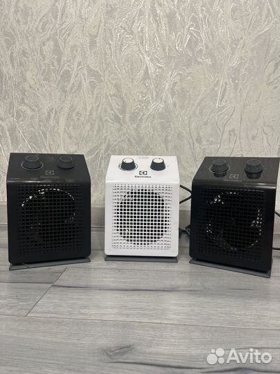 Тепловентилятор обогреватель Electrolux