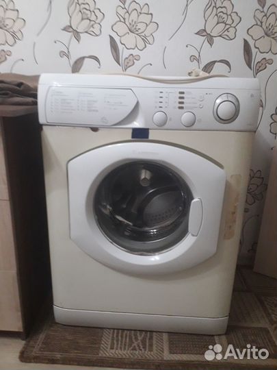 Продаётся стиральная машина Аристон