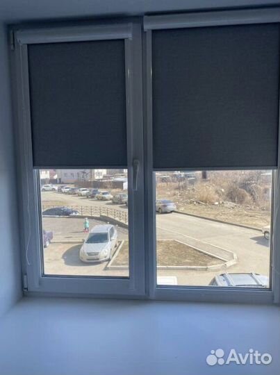 Рулонные шторы блэкаут в коробе W8407